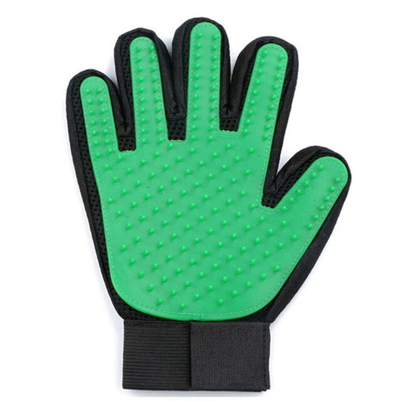 FurBuster Gentle Touch Pet Grooming Glove: Efficient Hair Remover for Happy Pets